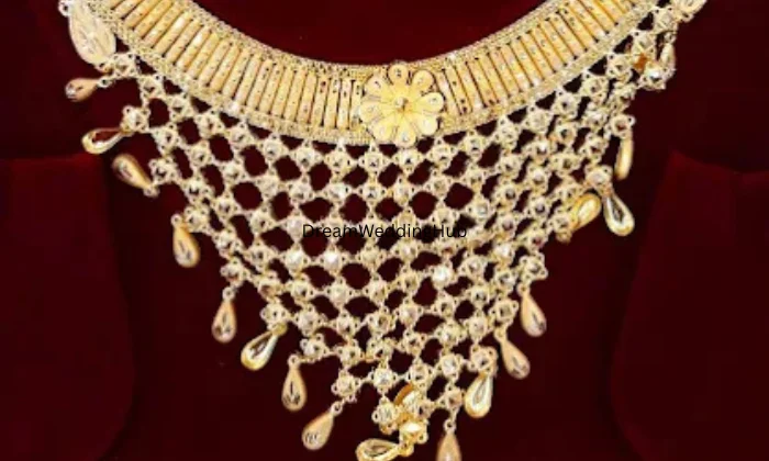 THE NEW JEWELLERY HOUSE